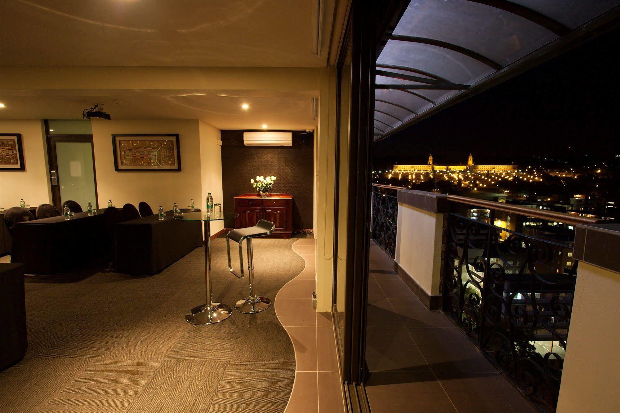 Hotel 224 & Apartments Pretoria-Noord 外观 照片
